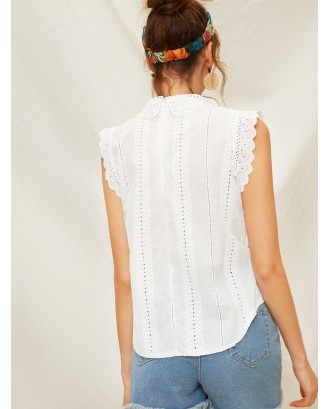 Schiffy Eyelet Scallop Shell Top